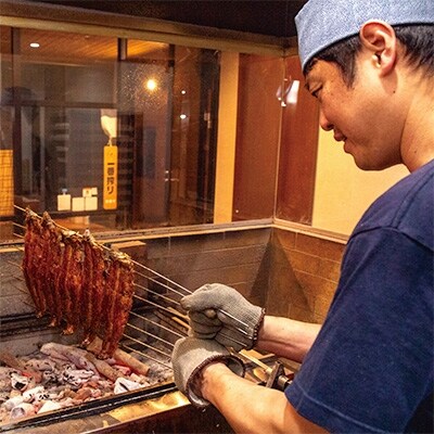 国産うなぎ蒲焼 備長炭炭火紀州職人手焼き 大サイズ2枚(合計約300g) 薬味付【和歌山グルメ市場】