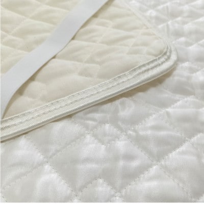 【セミダブルサイズ】ピュアシルク敷パッド 120×205cm　1枚 ホワイト SCC-1220SW