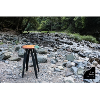 サイドテーブル(ウッドレジン)桜