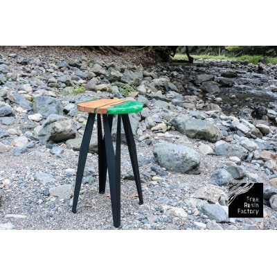 サイドテーブル(ウッドレジン)トチ