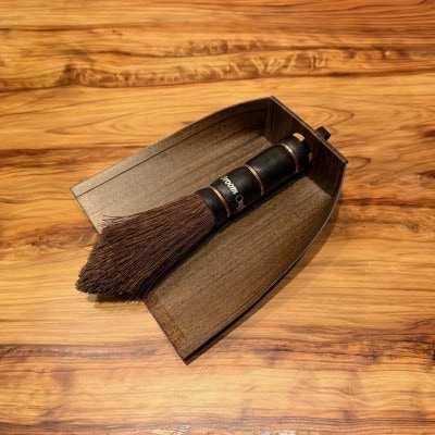 国産棕櫚手箒レザー ブラック 柿渋はりみ塵取り(穴あき)セット