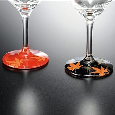 紀州塗り 【ぬりもん de Verre】 ワイングラス 「蒔絵/紅葉・赤黒」 300ml