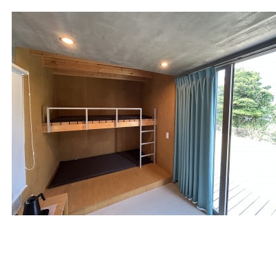 Collegare　コンテナサイト　宿泊割引券　10,000円