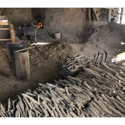 紀州備長炭　馬目切丸　15kg