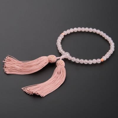 天然宝石珊瑚 ピンク珊瑚丸玉とローズクウォーツの片手数珠 お礼品詳細 ふるさと納税なら さとふる