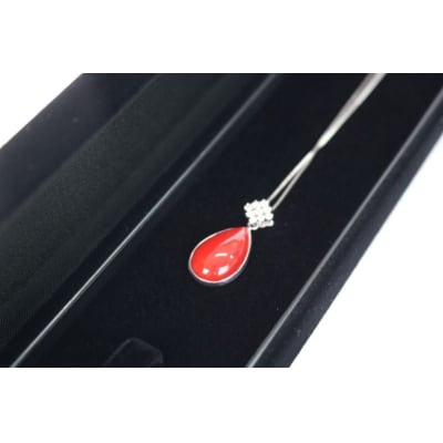 【高級】赤サンゴ ドロップ型ペンダント