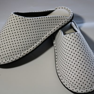 【ホワイト・Mサイズ】ソフトスリッパ　1足【軽くてやわらか】