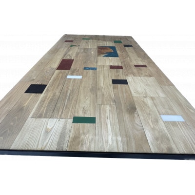 パッチワークテーブル　1台