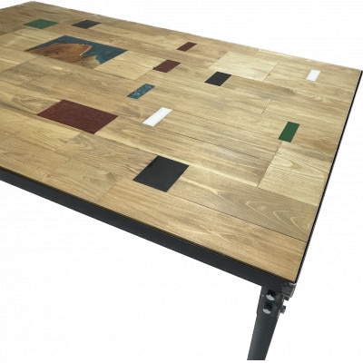 パッチワークテーブル　1台