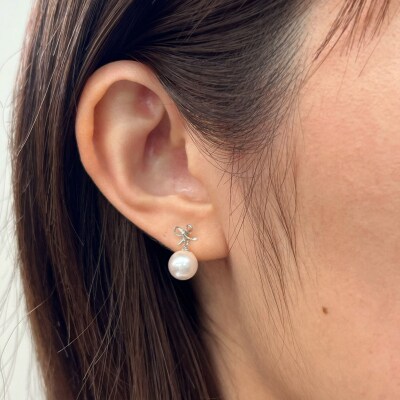 7.5-8mm あこや真珠 りぼん スタッドピアス【K14WG】_S101-283-p14WG