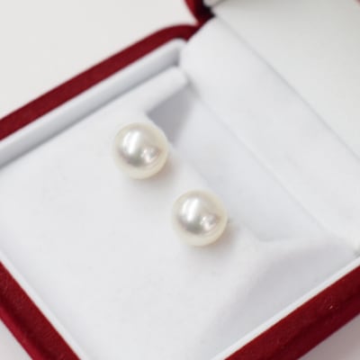 ★新品・未使用★艶々の素晴らしいテリ！K14WG南洋真珠9.5mmピアス！ 南洋真珠スタッドピアス 9mm K14WG – H&H