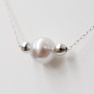 8.5-9mm あこや真珠 ネックレス 1粒 シリコン入りミラーボール K18WG_S085-372