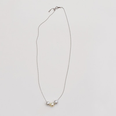 あこや真珠 ナチュラル 8.5-9mm 3粒 スルーネックレス ミラーボールなし_S101-365