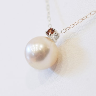 真珠 ネックレス 8-8.5mm ホワイトピンク 1月 ガーネットK18WG_S101-503
