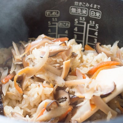 椎茸メシ 180g (2合用)×9袋
