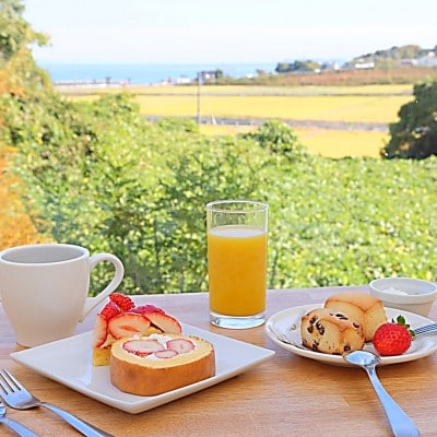 まるは食堂　マルハリゾート　いちごの丘『いちご狩り』ご招待券　※大人(中学生以上)1名様用