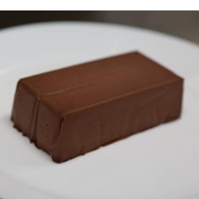 自家製チョコレートのテリーヌ・ショコラ