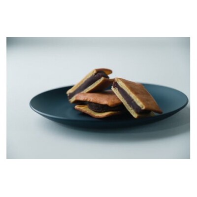 カリっと新食感の塩バターどら焼き8個セット