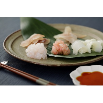 【氷見鰤入り!】氷見ぶりたたき・氷見産昆布〆お刺身4種セット!刺身醤油付き