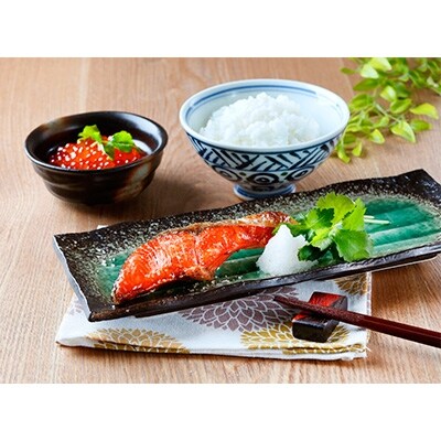 【2023年2月中旬発送】和歌山魚鶴仕込の天然紅サケ切身約2kg