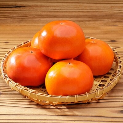 【秋の美味】【九度山ブランド】柿のふるさと九度山の濃厚富有柿　秀品　Mサイズ　約7.5kg入り