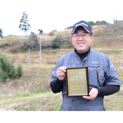 新見市・天然猪肉のジビエ肉味噌と新見市産コシヒカリ・あきたこまち(無洗米)各2合×4個セット