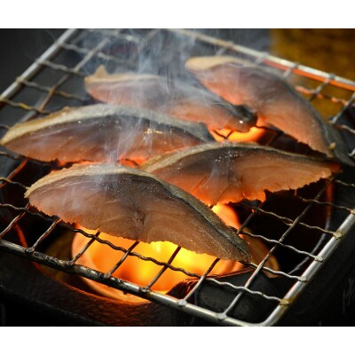 【2023年3月中旬発送】【加福鮮魚】自家製さばへしこ大1尾