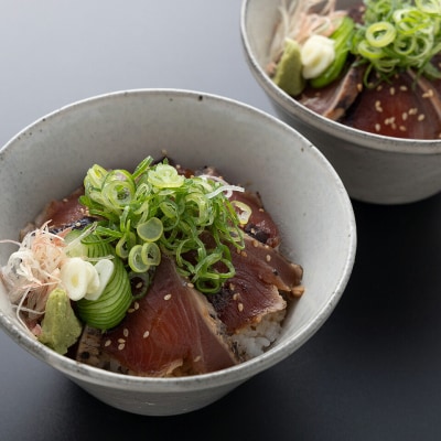 藁焼き 鰹 たたき 2節セット(鰹フレーク付) 高知県 黒潮町 土佐佐賀水産 [1553-3]