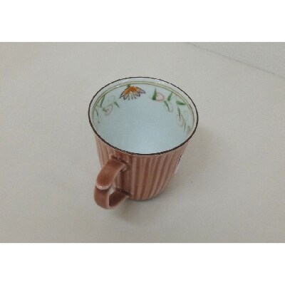 【波佐見焼】軽くて扱いやすいマグカップ　花蓮赤【西海陶器】1 12744