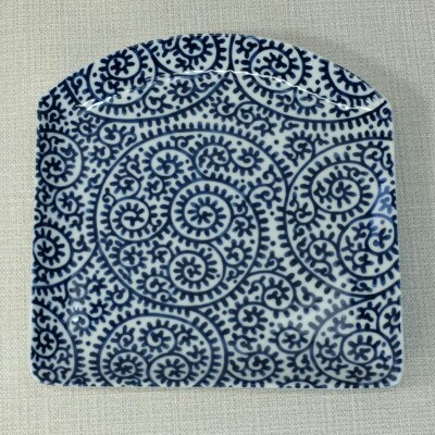【波佐見焼】19.5×18cmの角皿5枚組　唐草  5 22356
