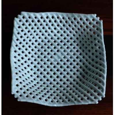 【波佐見焼】21×21cmの角鉢　網目白磁　1 45597