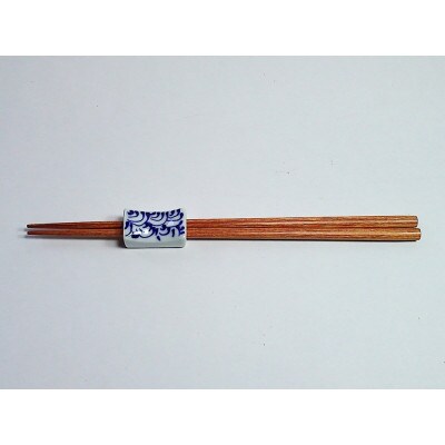 【波佐見焼】手描きの箸置き　kotohogi 箸やすめ 鶴(波)　5個組【西海陶器】5　25293