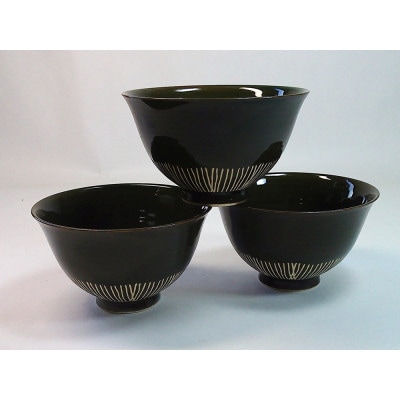【波佐見焼】φ11.5cm陶器製のお茶碗　クシメ 茶碗 織部　3個組【西海陶器】3　25422