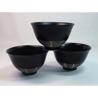 【波佐見焼】φ11.5cm陶器製のお茶碗　クシメ 茶碗 濃墨　3個組【西海陶器】3　25423