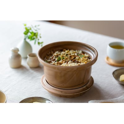 【波佐見焼】ポタリ―クッカー(グレージュ)煮込む・炊く・焼く・蒸す・燻すに【西海陶器】1 25616