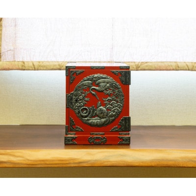 【彫金手打金具】仙台箪笥　舟箪笥　朱色漆塗り(お申込書返送後3ヵ月～10ヵ月程度でお届け)