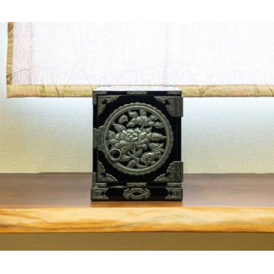 【彫金手打金具】仙台箪笥　舟箪笥　黒呂漆塗り　(お申込書返送後3ヵ月～10ヵ月程度でお届け)