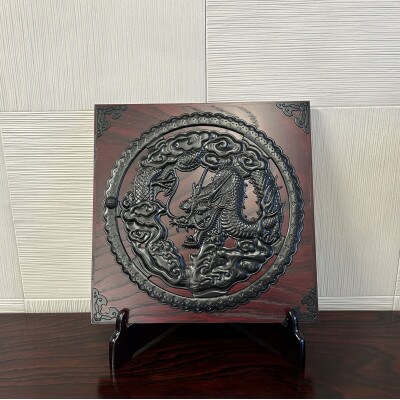 仙台箪笥の飾り金具付け体験ワークショップ