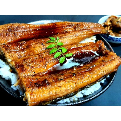 国産うなぎ蒲焼セット (約330g) 肝煮付き