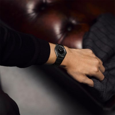シチズンの腕時計　メンズ　エコ・ドライブワン　AR5064-57E