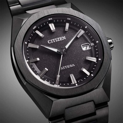 シチズンの腕時計　アテッサ　CB3045-61E　ソーラー電波時計　