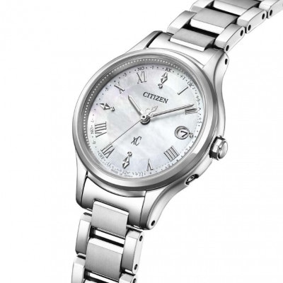 シチズンの腕時計　クロスシー　ES9490-52D　ソーラー電波時計　