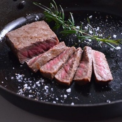 神戸牛　赤身ステーキ　2枚合計300g