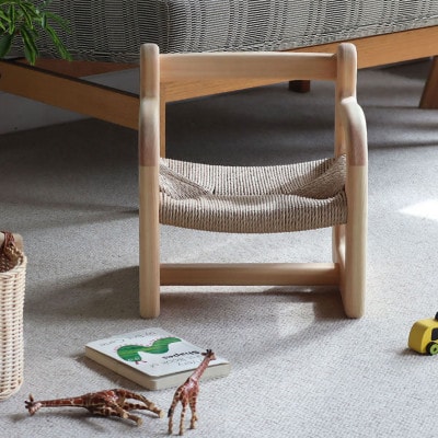 ファニファニの赤ちゃん椅子ami‐アミ  天然無垢材 国産ヒノキ　子供イス