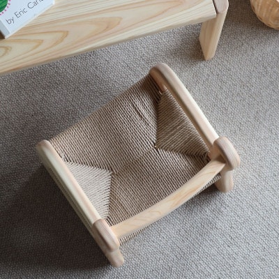 ファニファニの赤ちゃん椅子ami‐アミ  天然無垢材 国産ヒノキ　子供イス