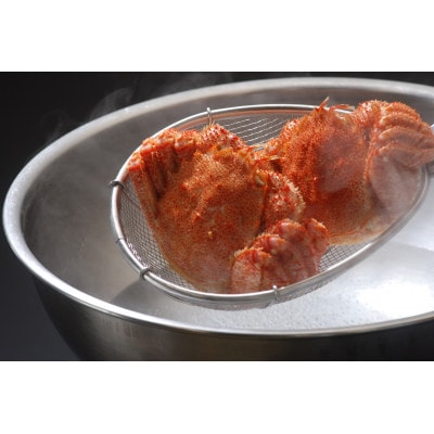 オホーツク産直市場かにやの厳選した茹で毛蟹2尾で約1.4kgと特製いくら醤油漬け80g×2瓶