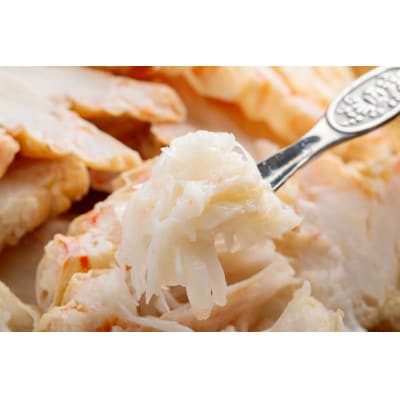 北海道産冷凍ボイルオオズワイガニ肩肉ハーフカット　300g×3パック