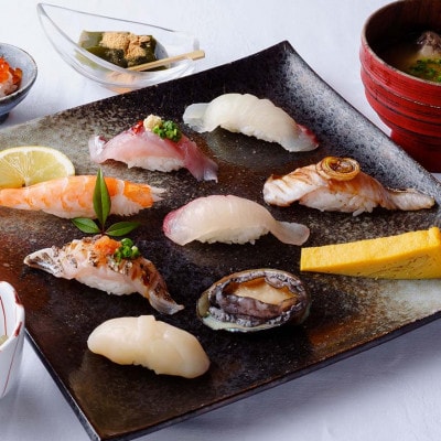 海を見ながら鮨を堪能! ぶどうの樹　鮨屋台ペア   お食事券