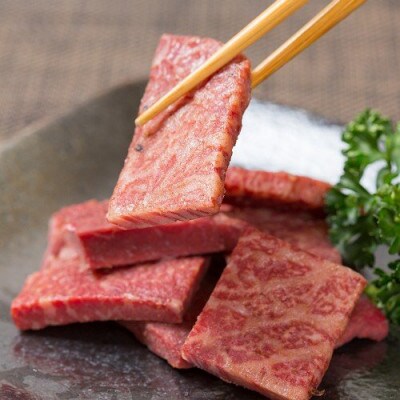博多和牛のジャーキー風　贅沢燻煙ドライステーキ100g　桐箱・桜チップ入