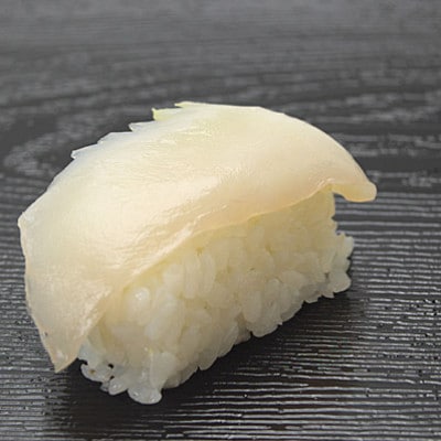 岡垣町波津漁港　お刺身用ヤリイカ(剣先イカ)4～6杯で合計700g【訳あり】(岡垣町)